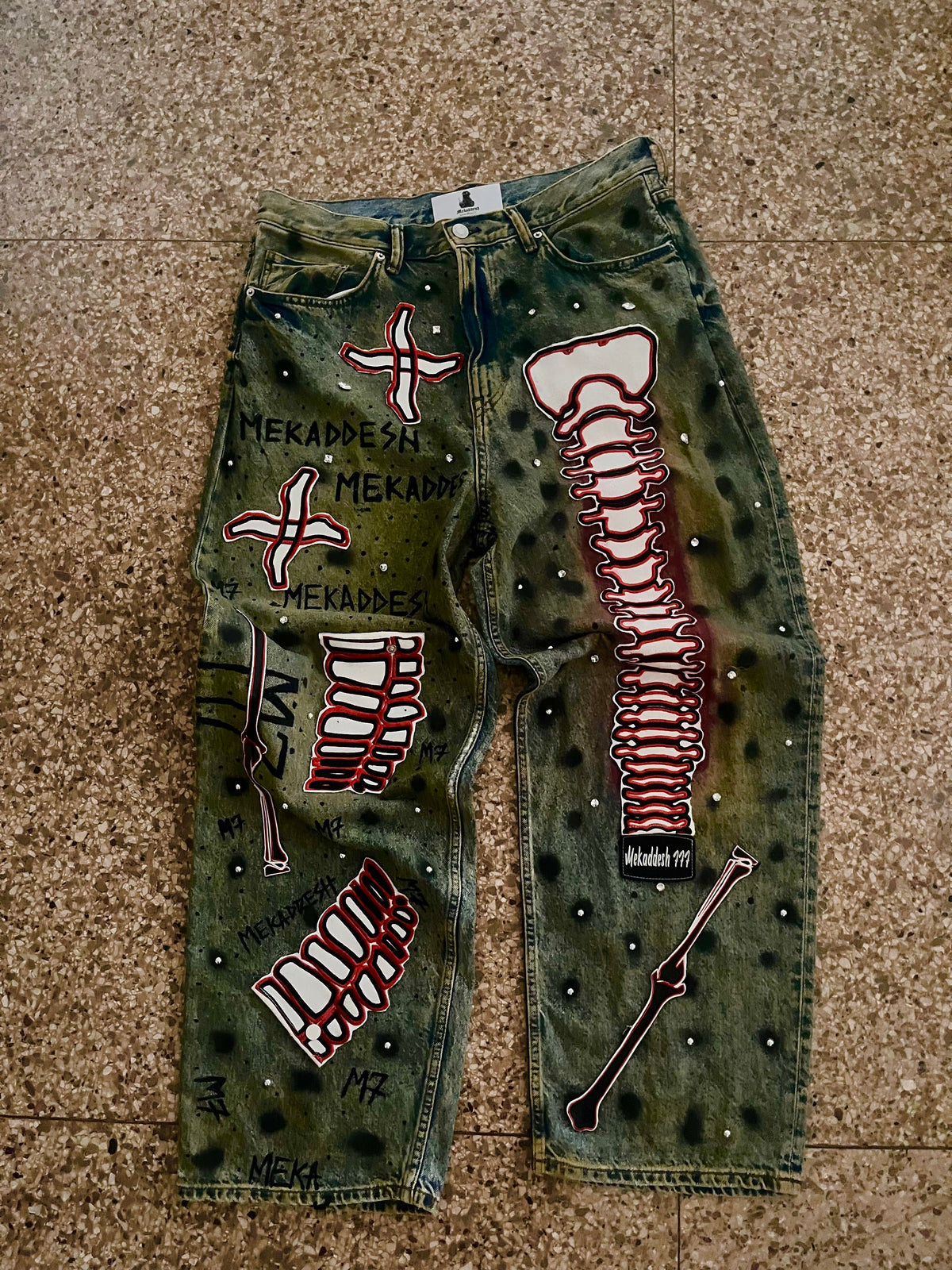 JEANS EXCLUSIVE